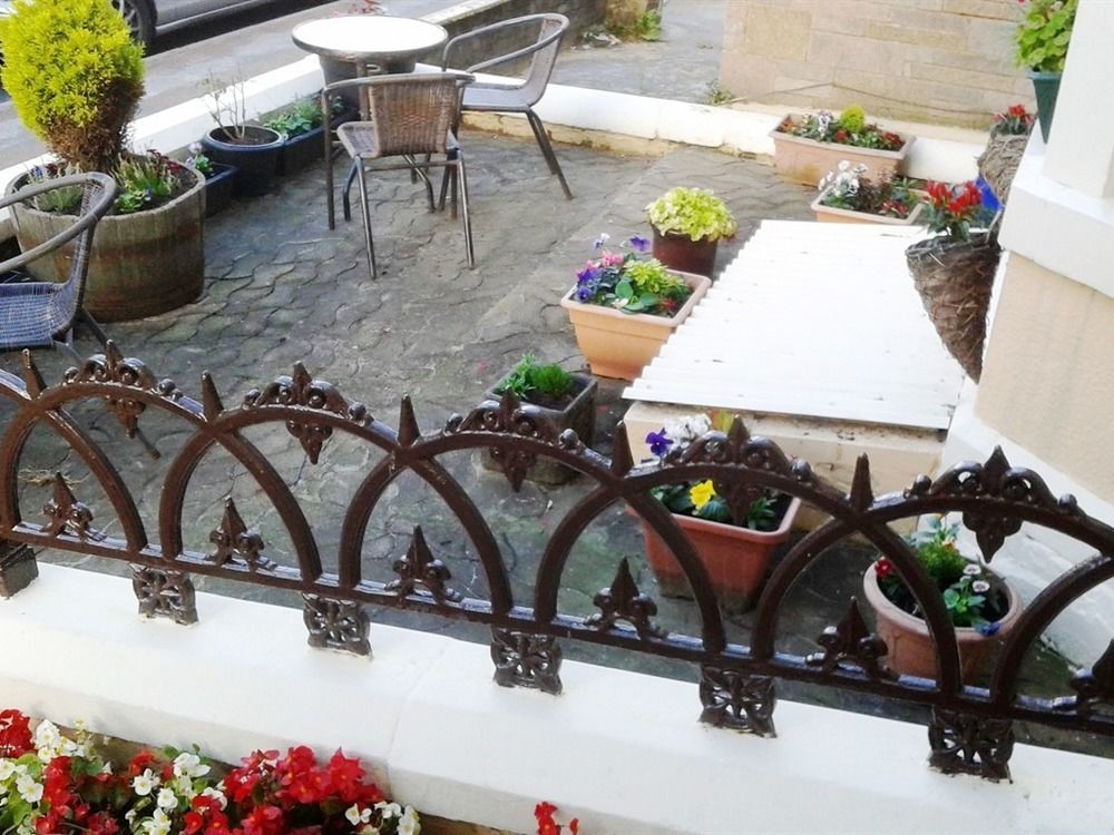ブラックプール The Castleton Bed & Breakfast エクステリア 写真