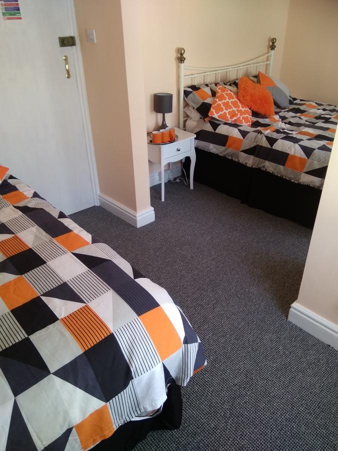 ブラックプール The Castleton Bed & Breakfast エクステリア 写真