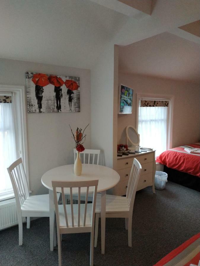 ブラックプール The Castleton Bed & Breakfast エクステリア 写真