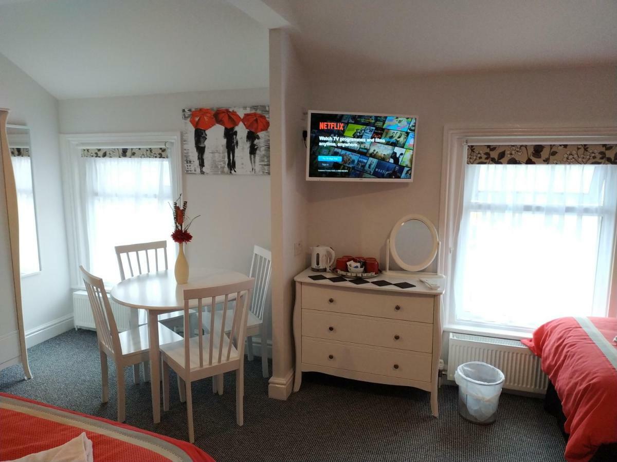 ブラックプール The Castleton Bed & Breakfast エクステリア 写真